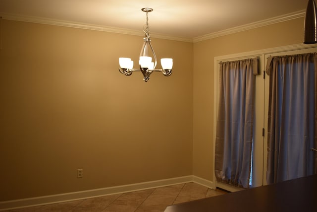 empty room featuring baseboards, a notable chandelier, light tile patterned flooring, and crown molding