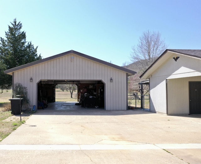 view of detached garage