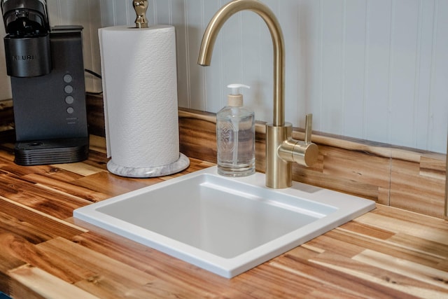 room details with a sink