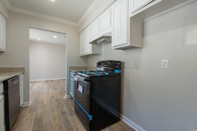 kitchen featuring under cabinet range hood, black range with electric cooktop, white cabinetry, light wood finished floors, and dishwashing machine