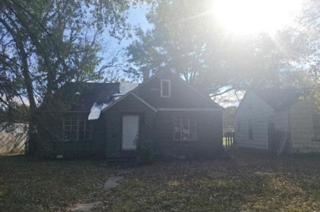 1519 Chickasawba St, Blytheville AR, 72315, 3 bedrooms, 1 bath house for sale