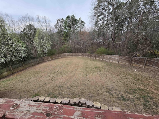 view of yard featuring a fenced backyard