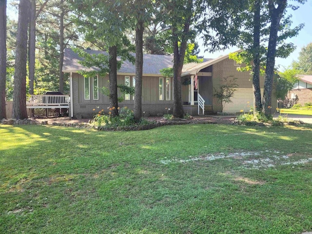 6 Silver Fox Cv, Jacksonville, AR 72076 - single story home featuring a front lawn, an attached garage, and a wooden deck