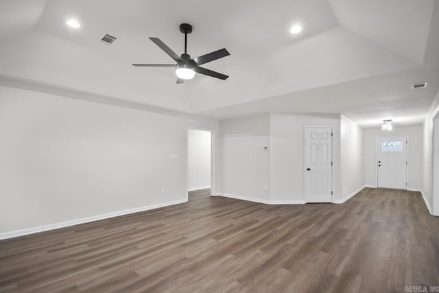 unfurnished living room with dark wood-style floors, baseboards, visible vents, recessed lighting, and ceiling fan