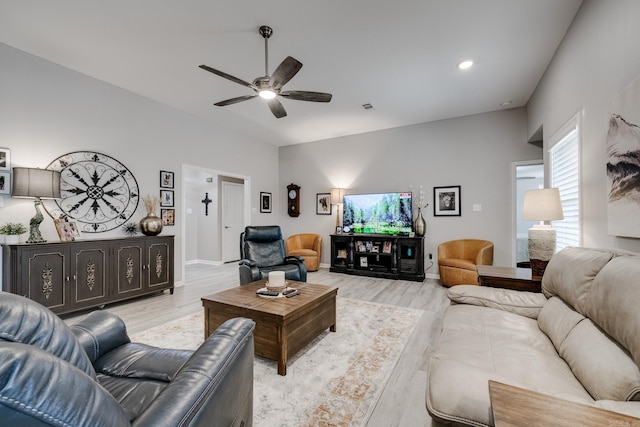 living area with visible vents, recessed lighting, light wood-style floors, baseboards, and ceiling fan