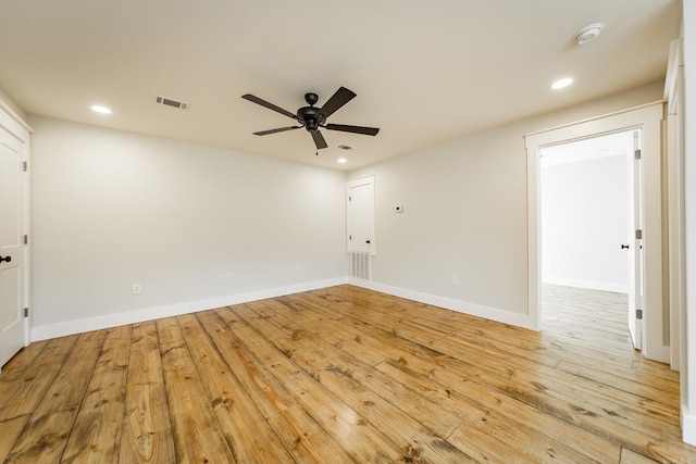 unfurnished room featuring visible vents, light wood-style flooring, a ceiling fan, recessed lighting, and baseboards