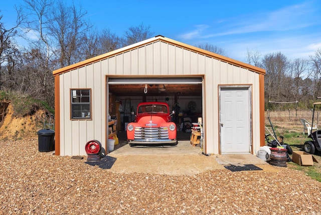 view of detached garage