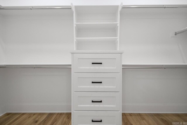13505 Alexander Rd, Alexander, AR 72002 - walk in closet featuring wood finished floors