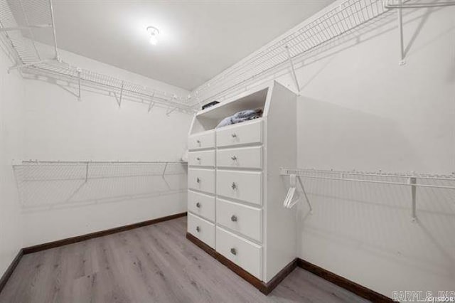 103 River Bend Rd, Hot Springs, AR 71913 - spacious closet featuring wood finished floors