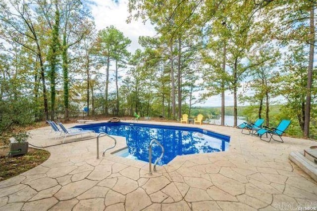 103 River Bend Rd, Hot Springs, AR 71913 - view of swimming pool featuring a patio area and a fenced in pool