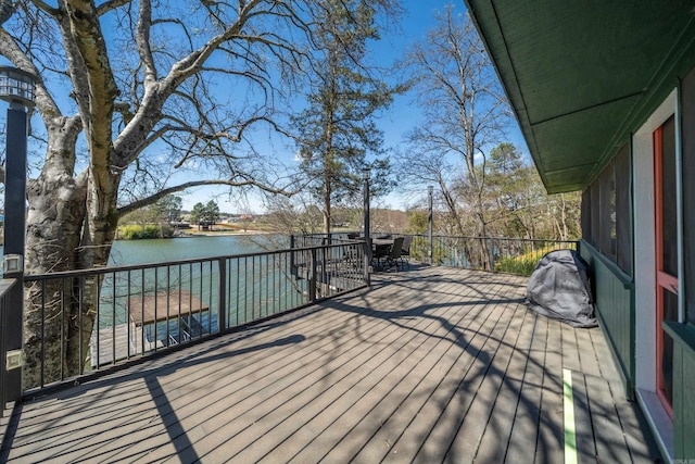205 Ledgerock, Hot Springs, AR 71913 - wooden terrace with a water view