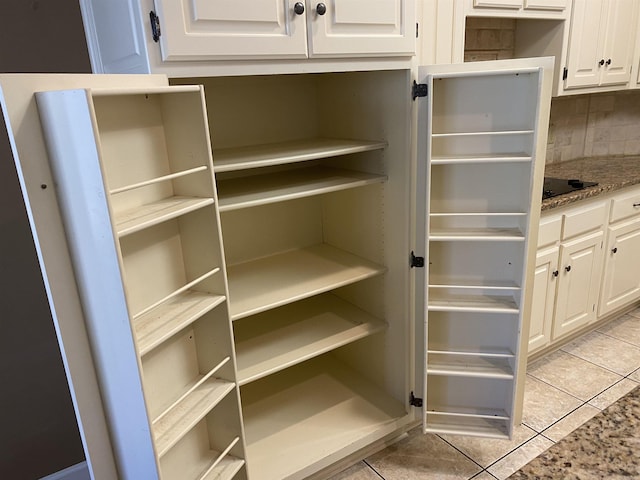 12706 Meadows Edge Ln, Little Rock, AR 72211 - view of pantry