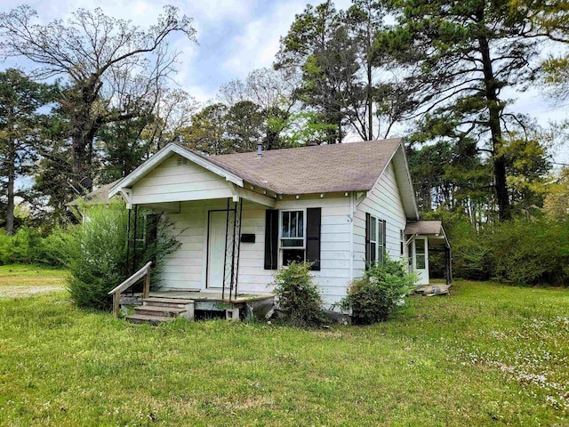755 Ash St, Prescott, AR 71857 - view of front of home featuring a front lawn