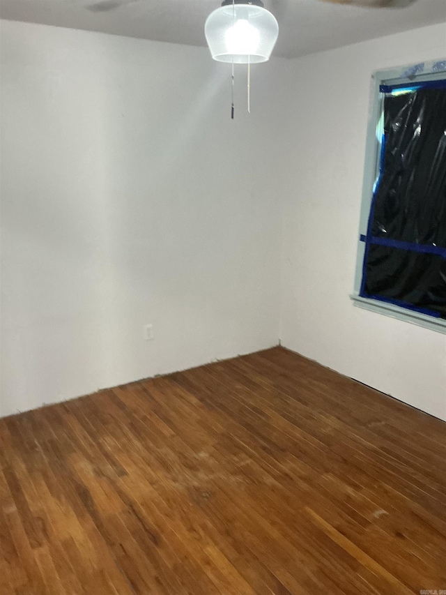 206 W High St, Sheridan, AR 72150 - empty room with wood finished floors
