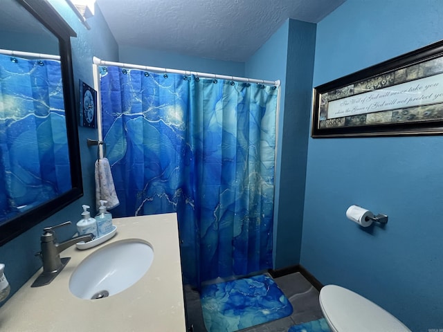 164 Polk Road 714, Mena, AR 71953 - bathroom with a textured ceiling, toilet, vanity, and a shower with curtain