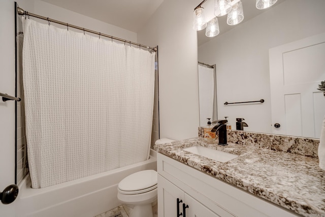 full bath featuring toilet, vanity, and shower / tub combo with curtain