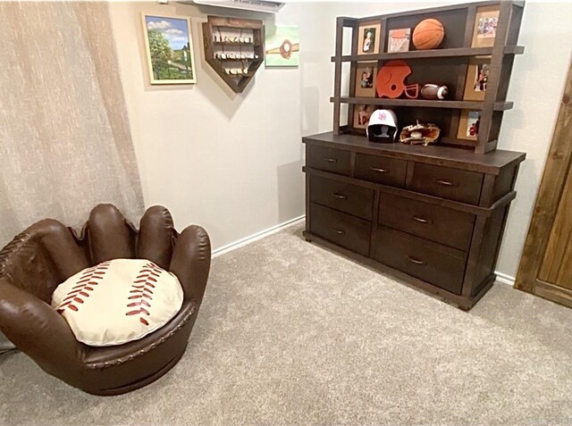 6 Timber Ridge Dr, Atlanta, TX 75551 - living area featuring baseboards and light colored carpet