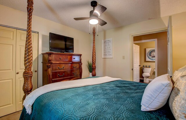 7200 Nell Dr, Pine Bluff, AR 71603 - bedroom with a closet, a textured ceiling, and ceiling fan