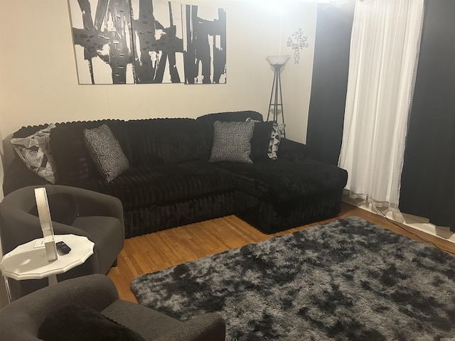 400 Oxford St, West Memphis, AR 72301 - living area with wood finished floors