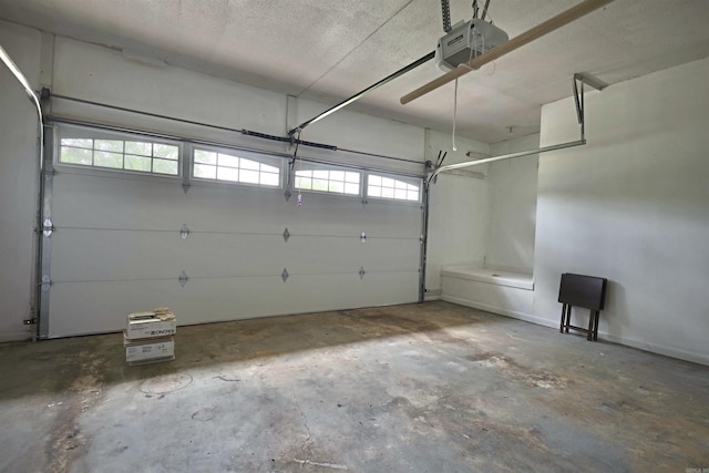 102 Windsor Pl, Hot Springs, AR 71901 - garage with a garage door opener