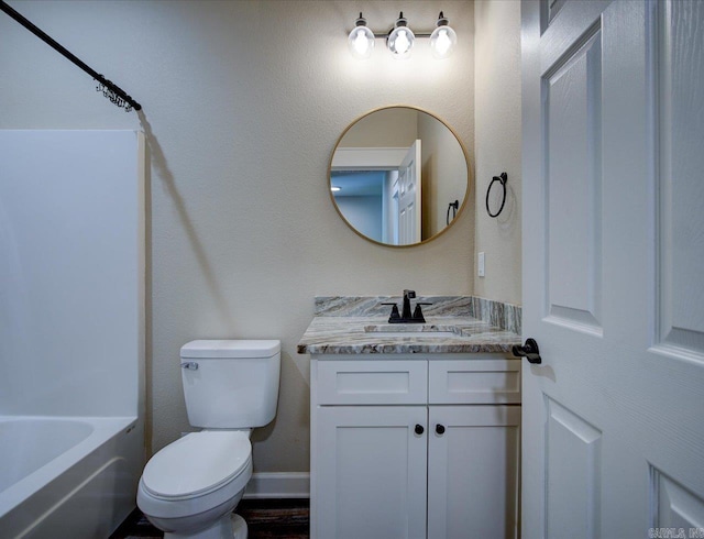 341 Diamondhead Dr, Hot Springs, AR 71913 - full bath featuring toilet, vanity, and baseboards