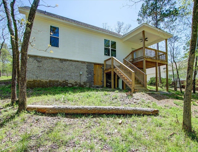 341 Diamondhead Dr, Hot Springs, AR 71913 - rear view of property with stairs, a wooden deck, and a ceiling fan