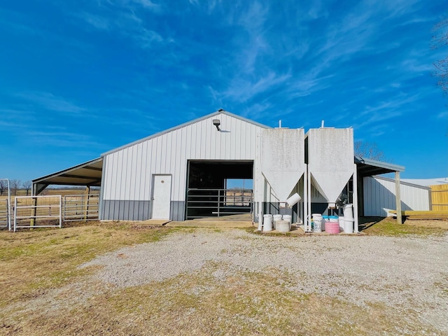 2832 Lacrosse Rd, Melbourne, AR 72556 - view of outdoor structure with an exterior structure and an outdoor structure