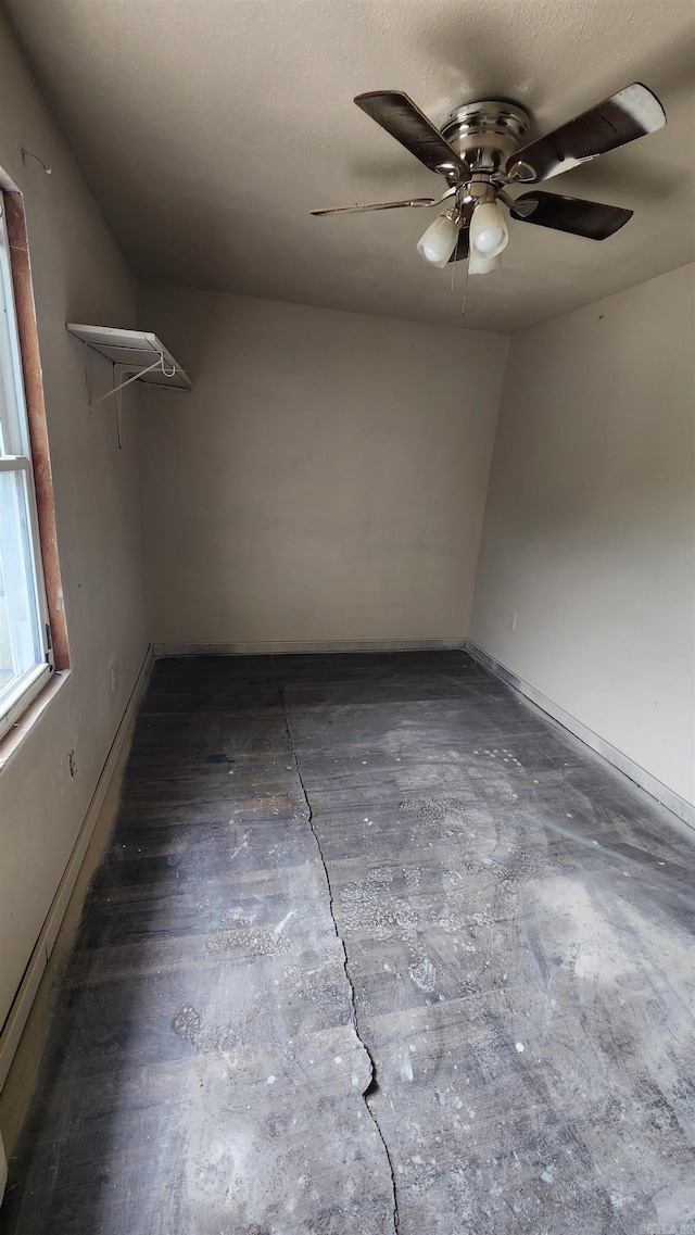 417B Mississippi St, Hot Springs, AR 71901 - empty room with ceiling fan and baseboards