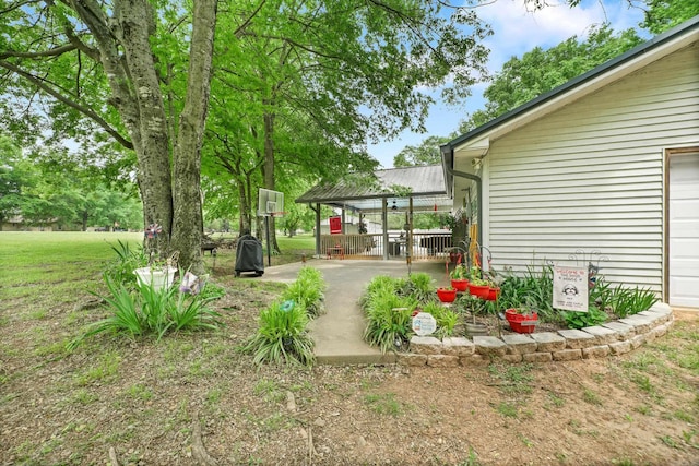 110 N Horatio Homesites Rd, Horatio, AR 71842 - view of yard with a patio