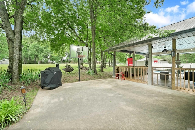 110 N Horatio Homesites Rd, Horatio, AR 71842 - view of patio / terrace featuring grilling area