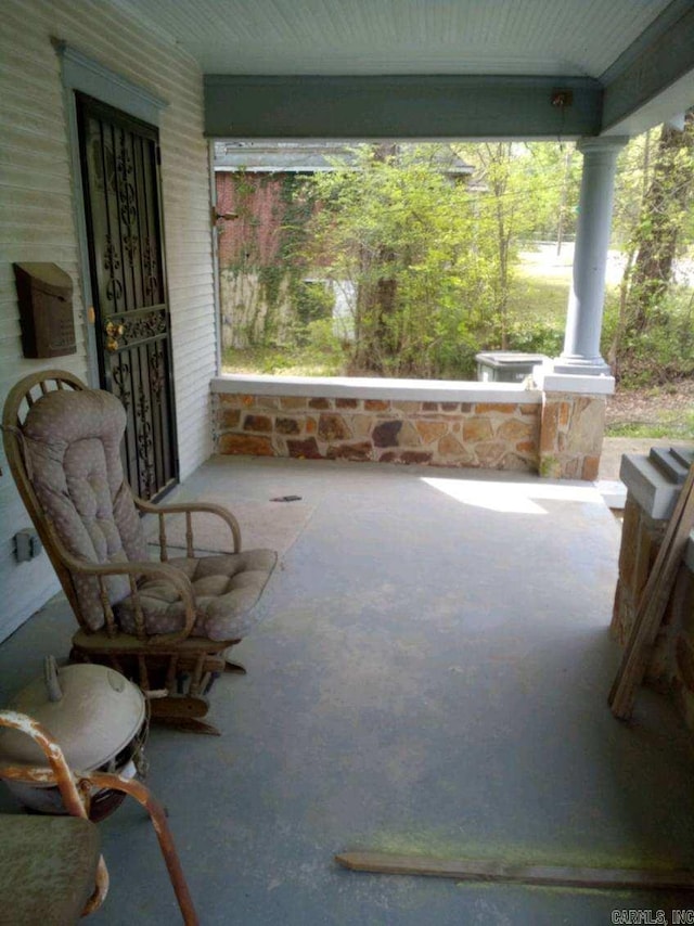 3419 Dr Martin Luther King Dr, Little Rock, AR 72206 - view of patio / terrace with covered porch