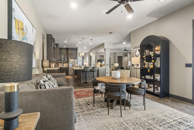 dining area featuring recessed lighting, visible vents, baseboards, and a ceiling fan