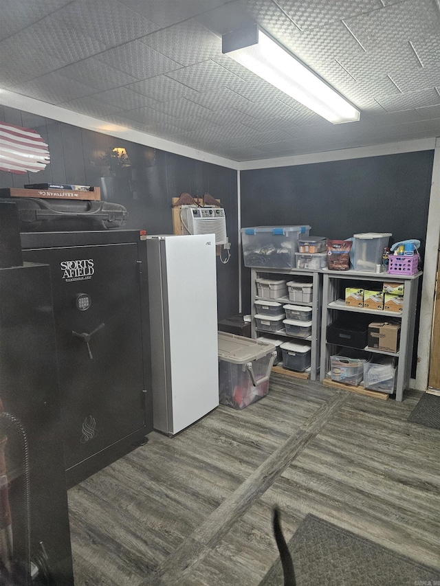 1139 Crescent Dr, Mena, AR 71953 - view of miscellaneous room