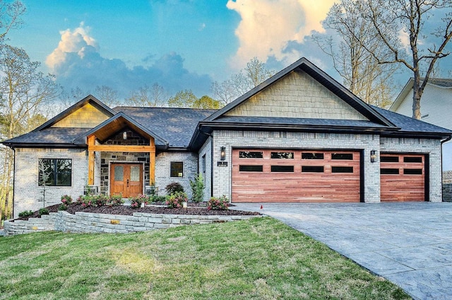 7 San Pablo Ln, Hot Springs Village, AR 71909 - craftsman-style home with an attached garage, concrete driveway, a front yard, and brick siding