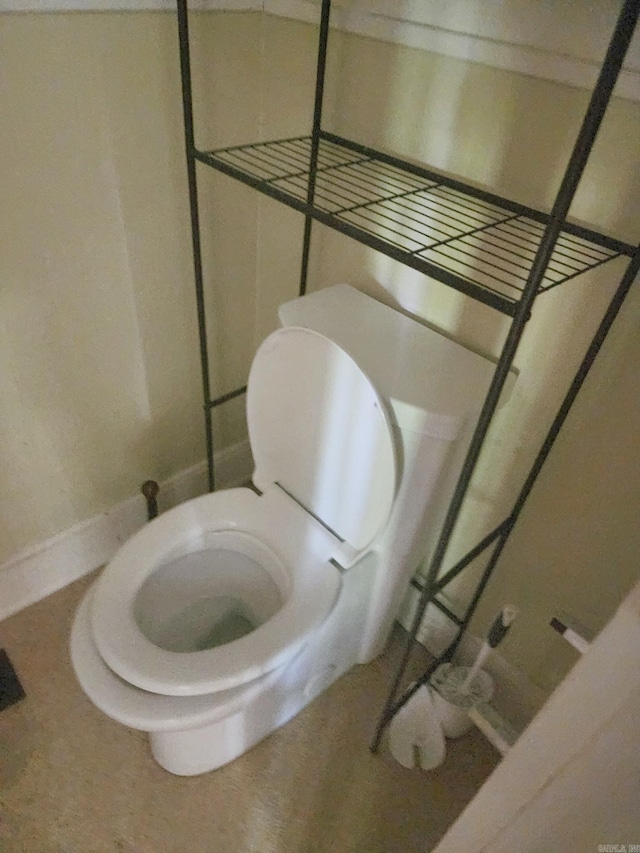 bathroom featuring toilet