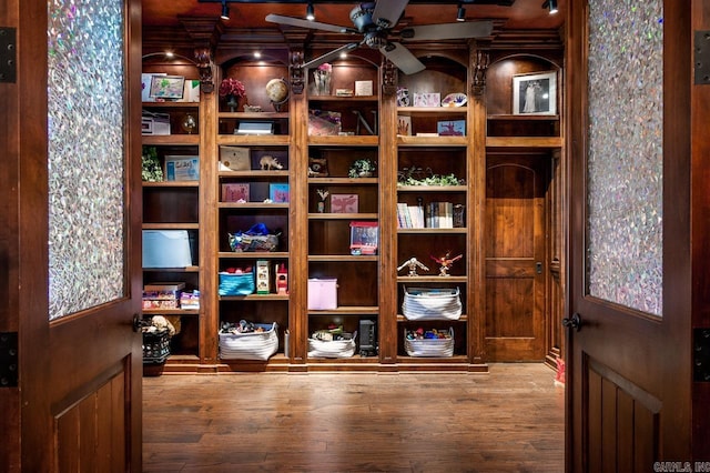 1130 Applewood Dr, Conway, AR 72034 - interior space featuring ceiling fan