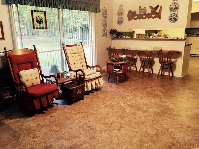 1019 Amanda St, Camden, AR 71701 - sitting room featuring plenty of natural light