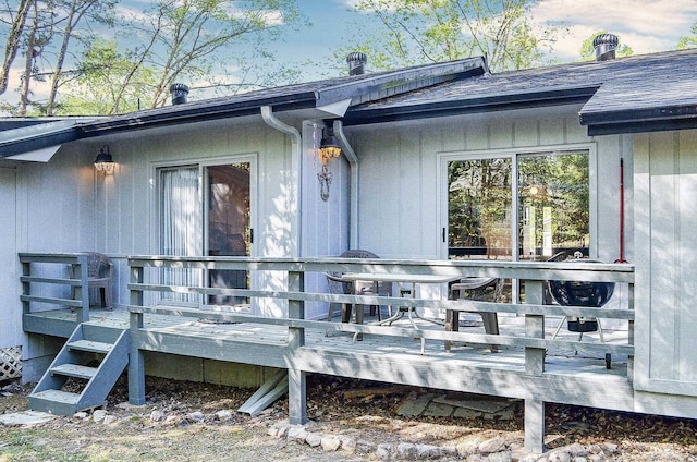 20 Cortez Way, Hot Springs Village, AR 71909 - rear view of house with a wooden deck