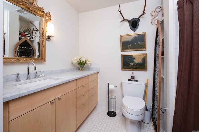full bathroom with vanity, tile patterned floors, a shower with curtain, toilet, and visible vents