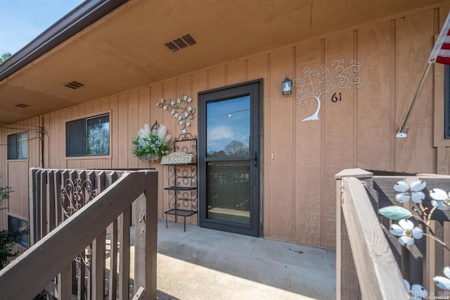 1100 Woodlawn Ave Unit K-61, Hot Springs, AR 71913 - doorway to property featuring visible vents