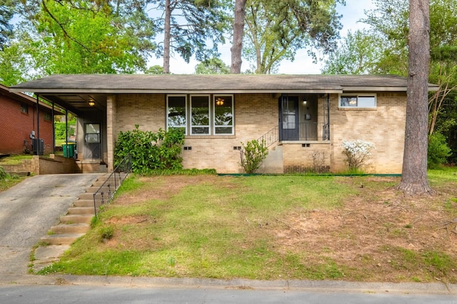 6 Broadmoor Dr, Little Rock, AR 72204 - single story home with brick siding, roof with shingles, an attached carport, and aphalt driveway
