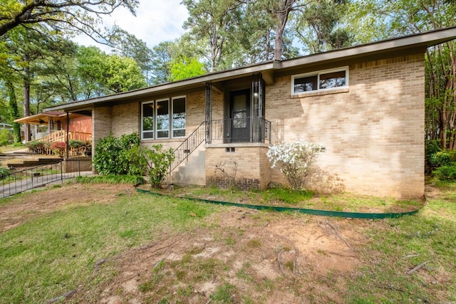 6 Broadmoor Dr, Little Rock, AR 72204 - single story home featuring brick siding