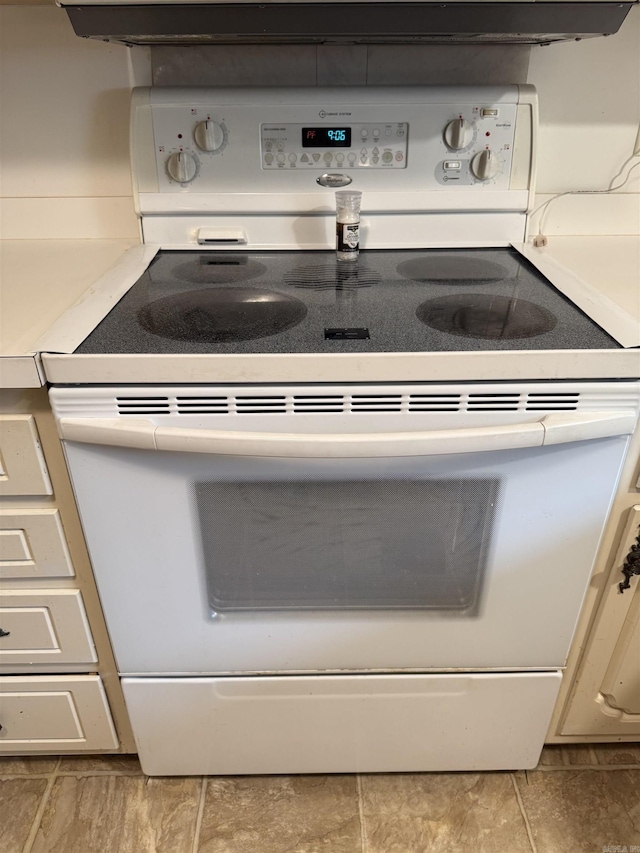 23 Dalewood, Searcy, AR 72143 - interior details with electric stove