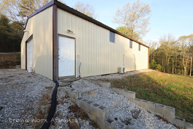 view of outdoor structure