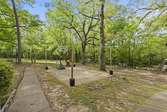 7803 Ascension Rd, Little Rock, AR 72204 - view of patio / terrace featuring fence and basketball court