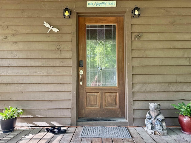 view of entrance to property