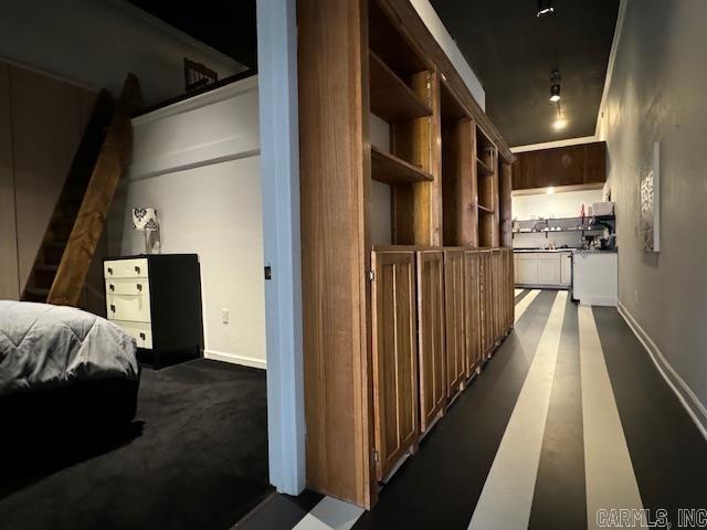 107 N Marr St, Pocahontas, AR 72455 - hallway with baseboards