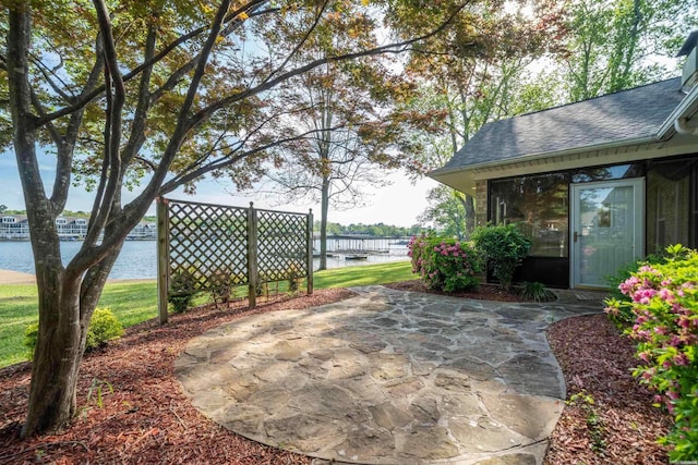 118 Grandview Dr, Hot Springs, AR 71913 - view of patio featuring a water view and fence