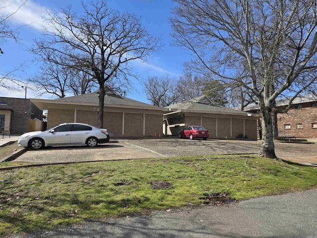200 N Fillmore St, Little Rock, AR 72205 - exterior space featuring uncovered parking