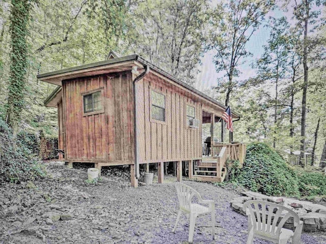 view of outdoor structure